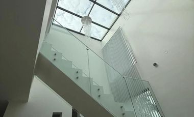 Casa en venta - 5 Dormitorios 1 Baño - Canning