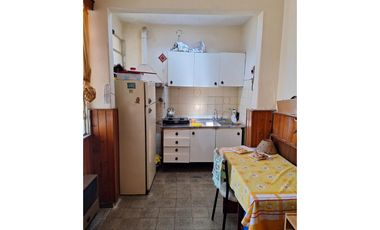 CASA DE 3 DORMITORIOS -GRANADERO BAIGORRIA