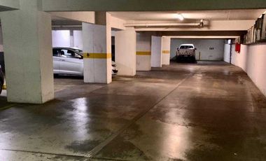 Estacionamiento en venta en LAS CONDES