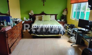 Casa en Venta - (3)