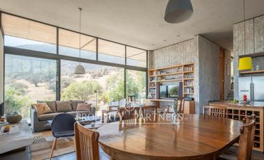 Espectacular propiedad en exclusivo sector de Santa Rita