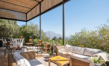 Espectacular propiedad en exclusivo sector de Santa Rita