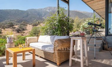 Espectacular propiedad en exclusivo sector de Santa Rita