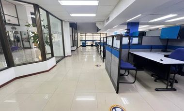 ARRIENDO de LOCALES en PEREIRA