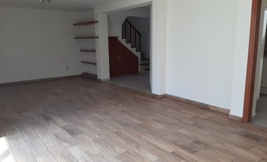 Casas en Renta en Coaxustenco