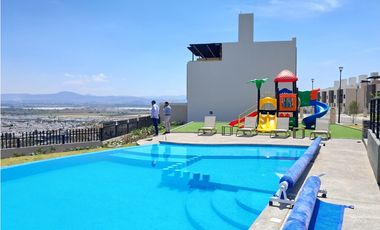 CASA EN VENTA EN CIUDAD MESETA QUERETARO GAA