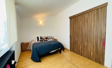 Renta casa en condominio parte baja Av. Toluca