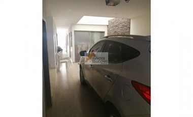 VENTA PERMUTA-CASA BUCARAMANGA - DIAMANTE 2