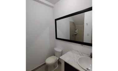 SE VENDE O ARRIENDA  CASA  AL ORIENTE