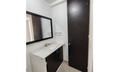 SE VENDE O ARRIENDA  CASA  AL ORIENTE