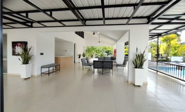 SE VENDE O ARRIENDA  CASA  AL ORIENTE