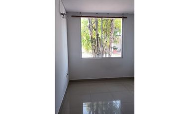 SE VENDE O ARRIENDA  CASA  AL ORIENTE