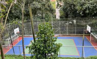 VENTA DE CASA EN EXCLUSIVA UNIDAD CERRADA SABANETA