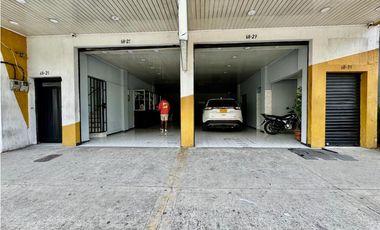 Edificio de 5 niveles para la venta en Laureles