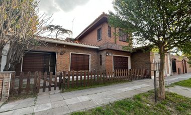 Casa en Urquiza Moreno Centro