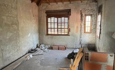 Casa en Urquiza Moreno Centro