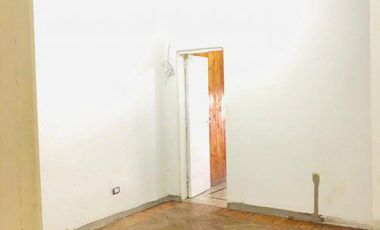 Belgrano 4300, Wilde ¡Amplia casa de 4 ambientes en venta, sobre Avenida! ¡Ideal emprendimiento!