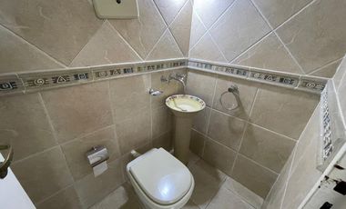 DEPARTAMENTO 4 AMBIENTES EN VENTA / CON RENTA