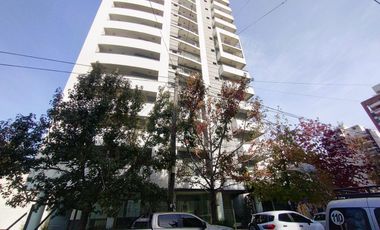 VENTA DEPARTAMENTO 4 AMBIENTES CON COCHERA QUILMES CENTRO
