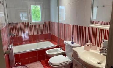 Venta. Chalet-Residencia de 7 ambientes en Barrio Los Troncos, Mar del Plata