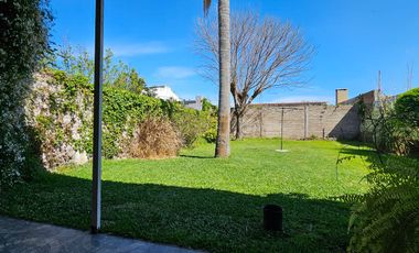 Casa en Barrio Santa Lucía, Carolina Muzilli al 2900