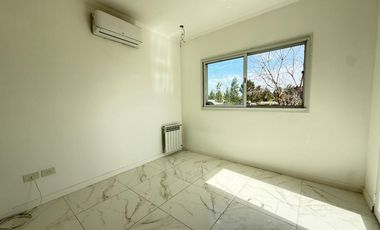 Casa en venta en barrio San Gabriel, Villanueva Tigre