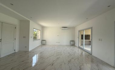 Casa en venta en barrio San Gabriel, Villanueva Tigre