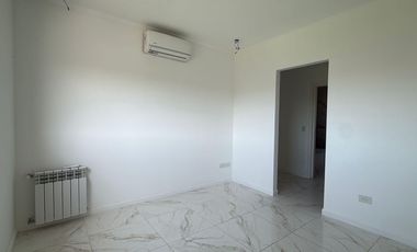 Casa en venta en barrio San Gabriel, Villanueva Tigre