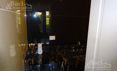 Casa - Tristan Suarez