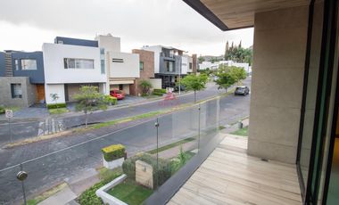 Casa en Renta en Fraccionamiento La Rioja, Tlajomulco de Zúñiga, Jalisco*