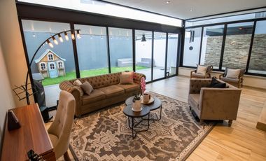 Casa en Renta en Fraccionamiento La Rioja, Tlajomulco de Zúñiga, Jalisco*