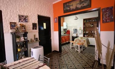 Venta de Departamento tipo casa PH de 2 ambientes en Quilmes