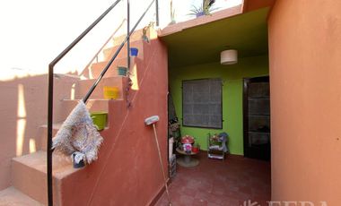 Venta de Departamento tipo casa PH de 2 ambientes en Quilmes