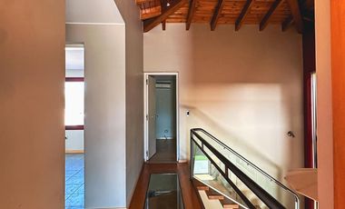 Casa en Dalvian 300 m2