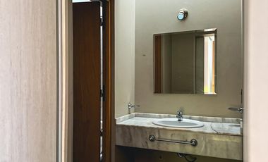 Casa en Dalvian 300 m2