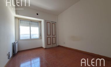 Departamento 3 ambientes en venta en Lomas de Zamora Oeste