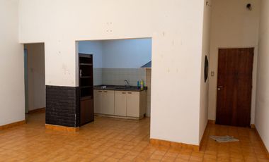 Departamento dos ambientes en Florencio Varela