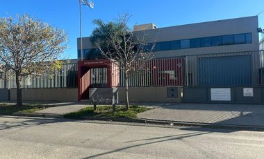 PLANTA OPERATIVA  c/oficinas, galpones, sect productivos y administ Lista p/ reactivar operaciones!!