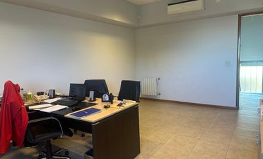 PLANTA OPERATIVA  c/oficinas, galpones, sect productivos y administ Lista p/ reactivar operaciones!!