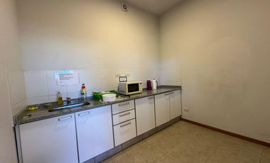 PLANTA OPERATIVA  c/oficinas, galpones, sect productivos y administ Lista p/ reactivar operaciones!!