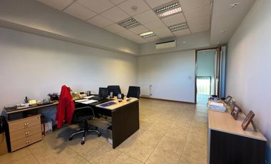 PLANTA OPERATIVA  c/oficinas, galpones, sect productivos y administ Lista p/ reactivar operaciones!!