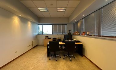 PLANTA OPERATIVA  c/oficinas, galpones, sect productivos y administ Lista p/ reactivar operaciones!!