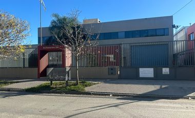 PLANTA OPERATIVA  c/oficinas, galpones, sect productivos y administ Lista p/ reactivar operaciones!!