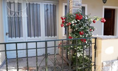 HOSTAL  HABITACION CON BAÑO  PRIVADO  EN PLANTA  BAJA