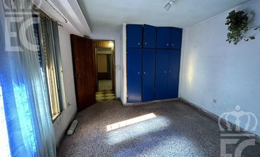 VENTA  - PH - 3 ambientes con patio - Lanús Este.