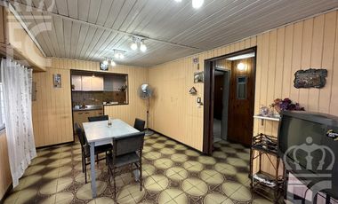 VENTA  - PH - 3 ambientes con patio - Lanús Este.