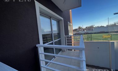 Venta de Departamento 1 ambiente con espacio guardacoche en Sarandi (32024)