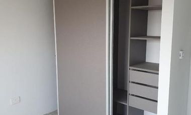 DEPARTAMENTOS EN SEMI PISOS 3 AMB. AL FRENTE CON COCHERA