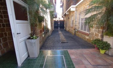 CASA EN VENTA QUILMES RESIDENCIAL