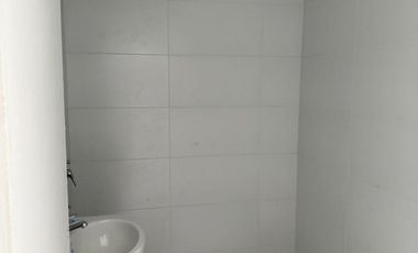 Departamento de tres ambientes con balcon en Venta en Avellaneda